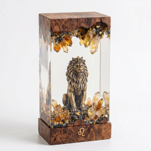 Leo Resin Lamp